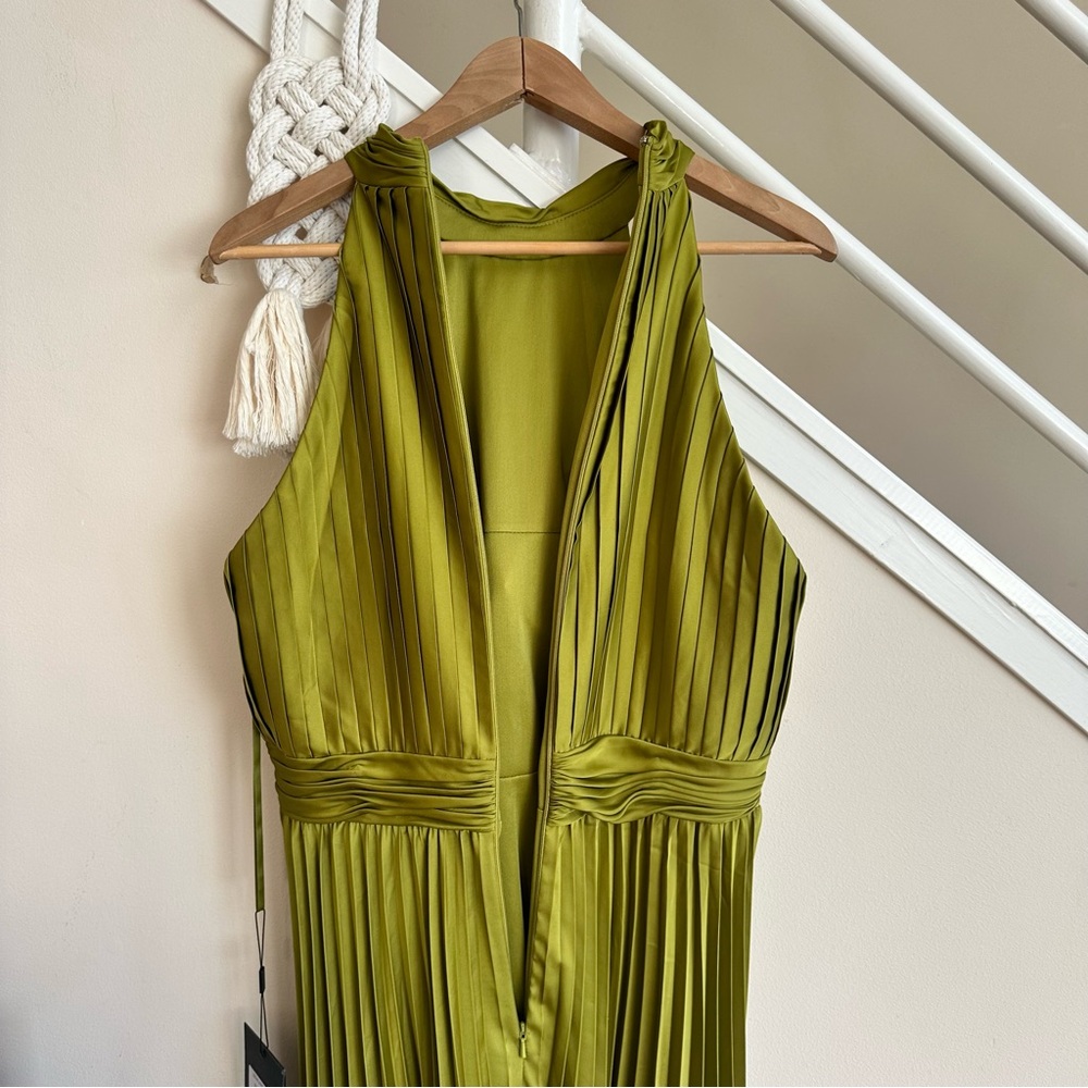 Mac Duggal Pleated High Neck Sleeveless Mini Dress Chartreuse Green Size 12 NWT - Picture 11 of 17